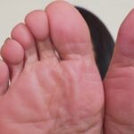 両足のドアップ足裏その３